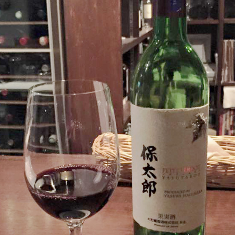 大和葡萄酒 保太郎 プティ・ヴェルド '12グラスワイン(ワインバー・レヴィーニュ （Wine Bar Les Vignes）)