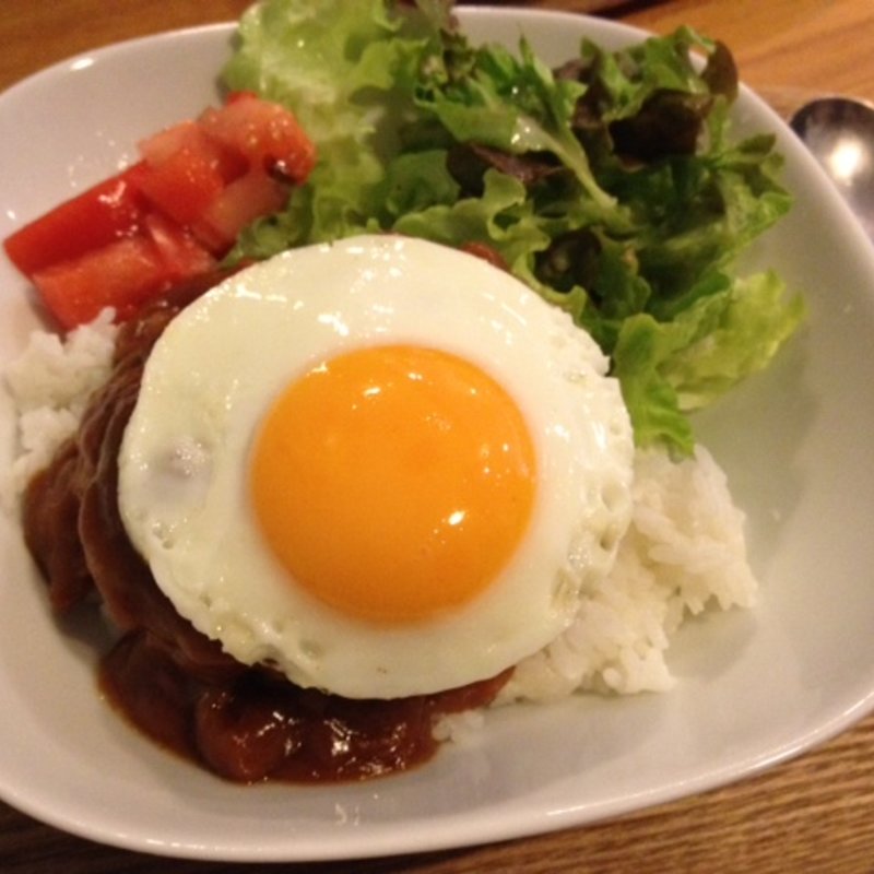 ロコモコ(kaukau cafe)