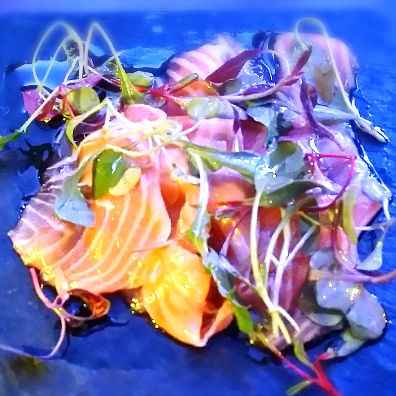 スコッチサーモンマリネ(Mercedes me Tokyo / UPSTAIRS)