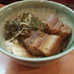 ラフティ丼(沖縄そば やんばる （おきなわそば・やんばる）)