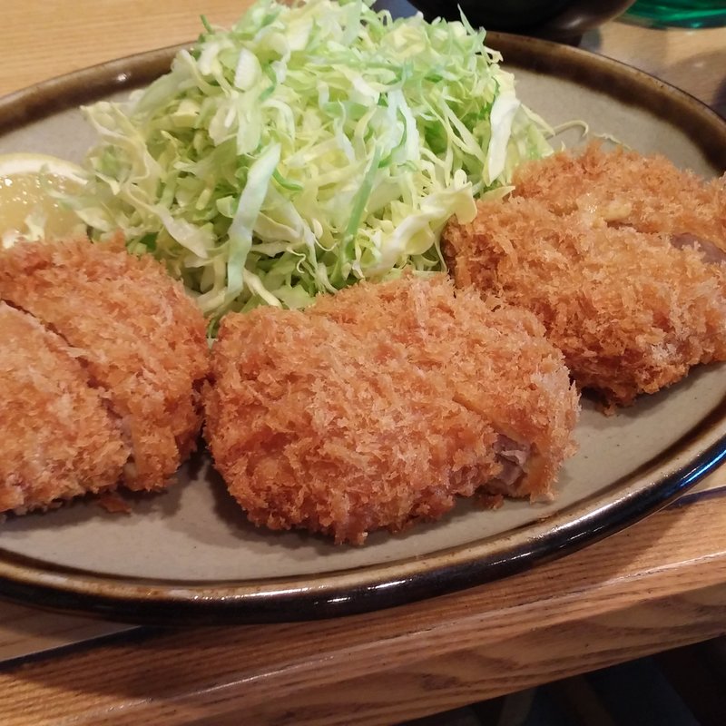チーズヒレかつ定食(とんかつ 常盤(ときわ))
