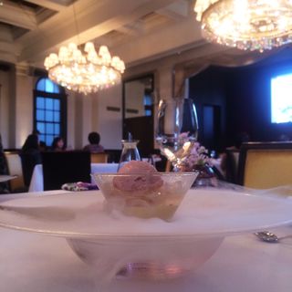 桜フレンチ(旧桜宮公会堂 )