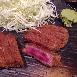 牛ロースかつ麦めしセット【とろろ付き】(牛かつ もと村 東京駅八重洲口店 )