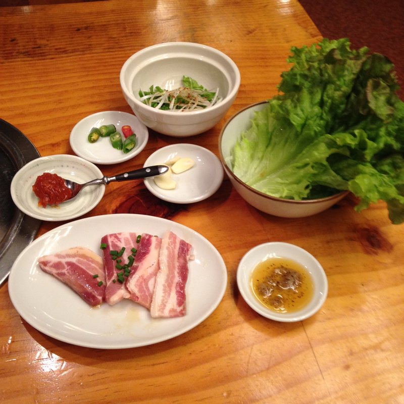 サムギョプサルセット(ホルモン 龍)