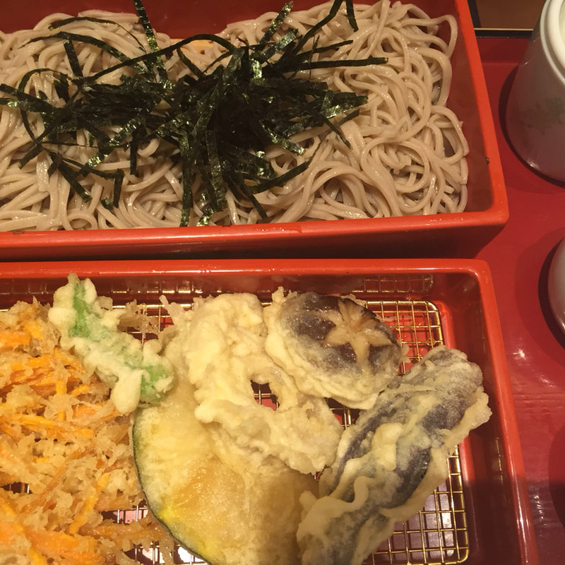 野菜天ざる(永坂更科 布屋太兵衛 横浜ランドマーク店 （ながさかさらしな ぬのやたへえ）)