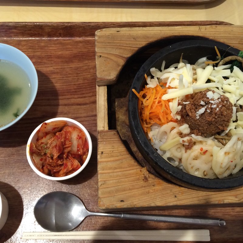 チーズ石焼ビビンバ(東大門)