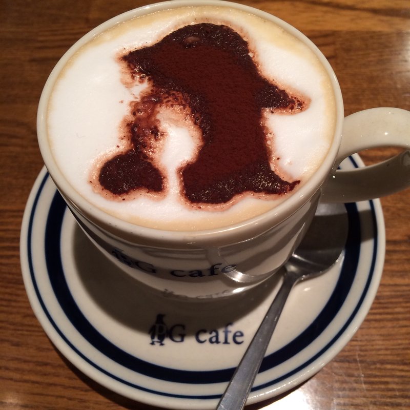 ペンギンカフェラテ(PG cafe（ペンギンカフェ）大須店 誕生日 アフタヌーンティー)