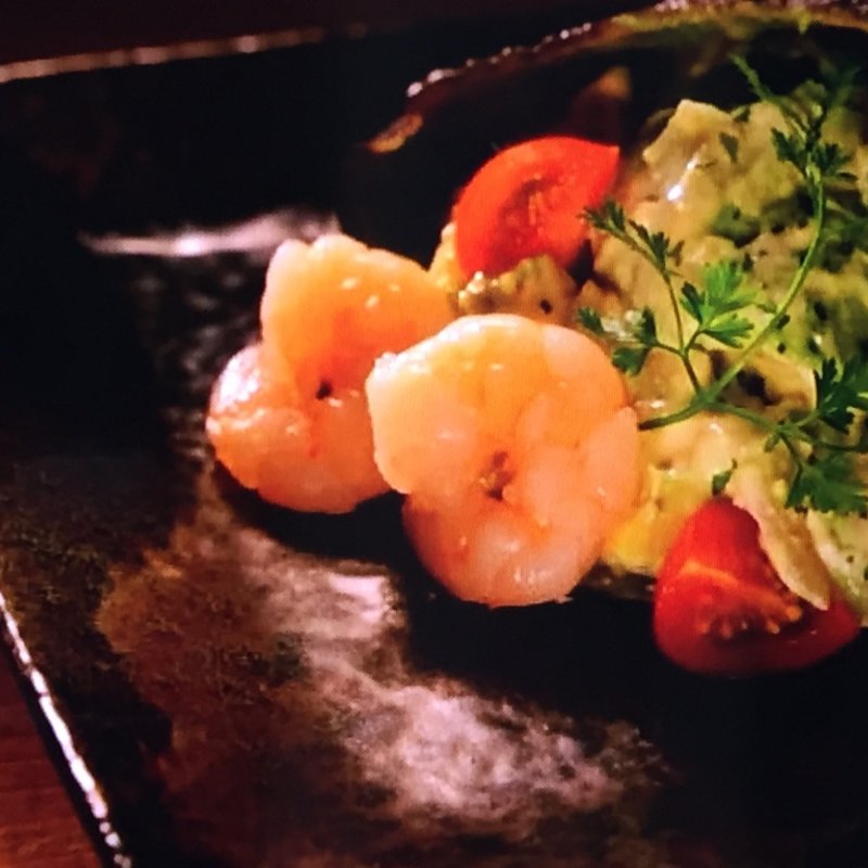 アボガドと小エビのタルタル(ファルピッテ)