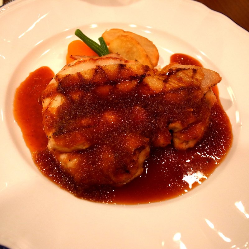 グリルチキン(グリル 彌兵衛 （ヤヘイ）)