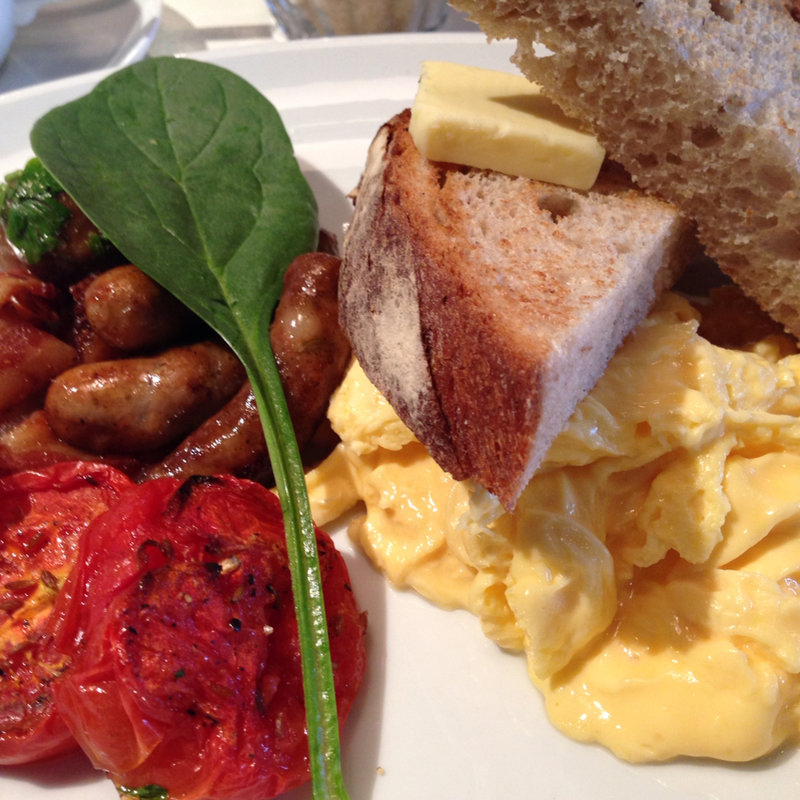 フルオージーブレックファスト(bills 横浜赤レンガ倉庫)