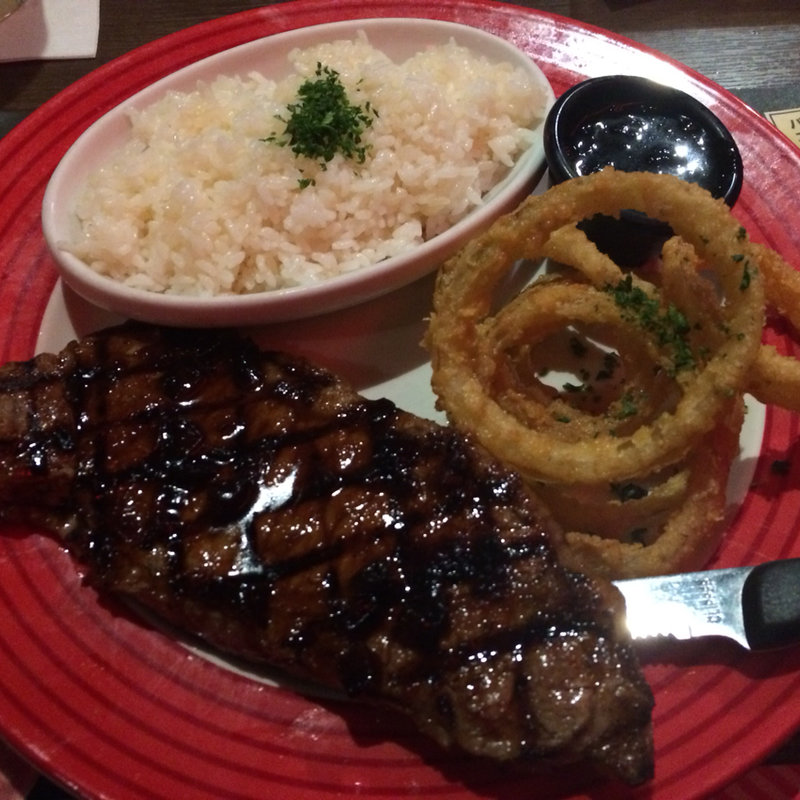 ジャックダニエルズ ステーキ(T.G.I. FRIDAYS 品川店 （ティージーアイ フライデーズ）)