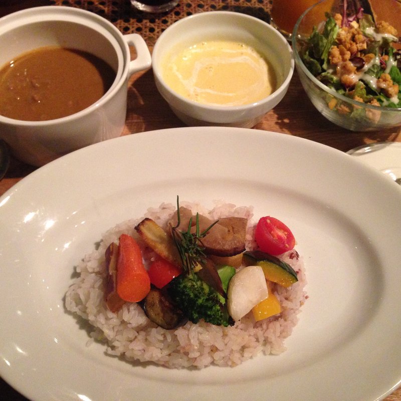 根菜カレー(ROUGH RARE )