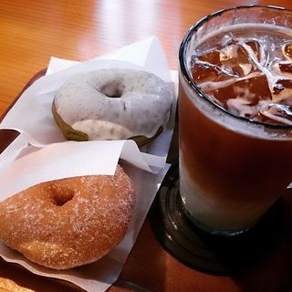 プレーン・黒ごま(ニコット＆マム （Doughnut Cafe nicotto & mam）)