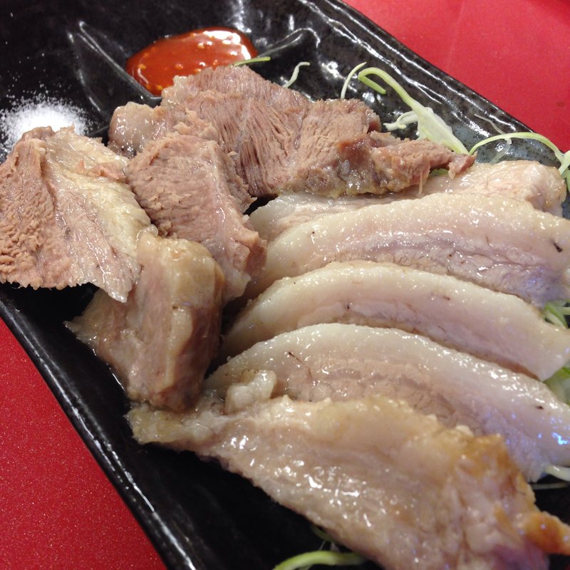 蒸しブタ(アジェ 木屋町団栗店 )