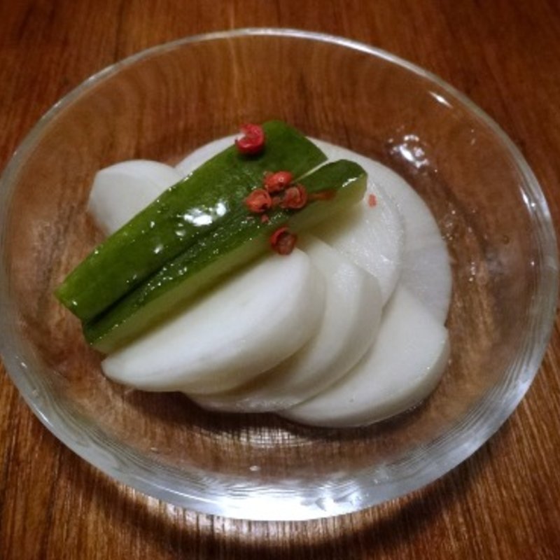 カブと大根のピクルス(ぐっつ)