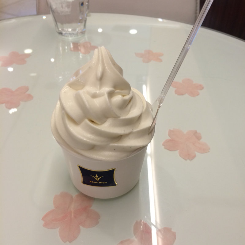 ソフトクリーム(ブールミッシュ 銀座本店 （BOUL MICH）)
