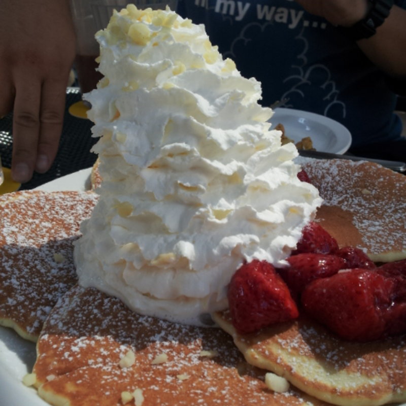 ストロベリーホイップクリーム(Eggs 'n Things 原宿店)