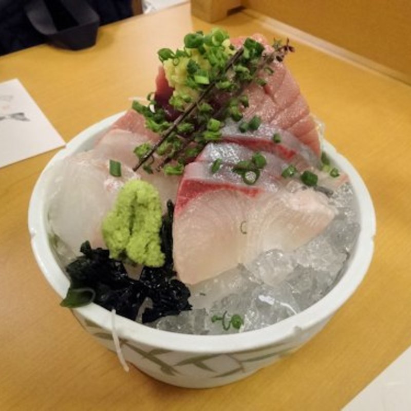 刺身盛り合わせ(第二力酒蔵)