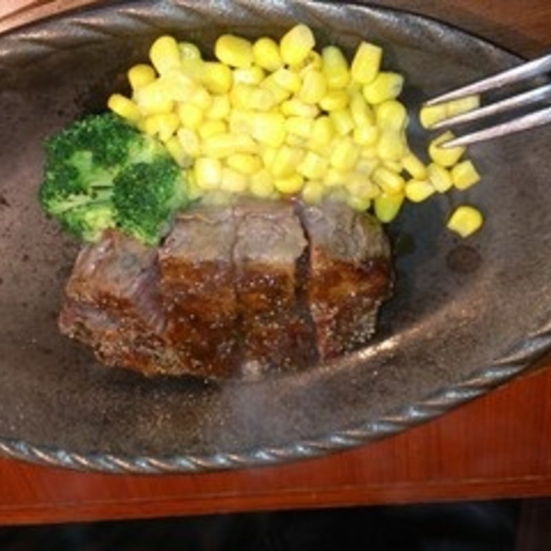 ランチFのヒレステーキ（160g）(すてーきがぁでん)