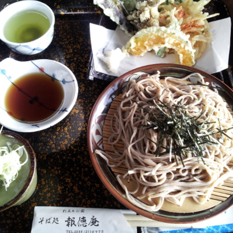 天ぷらざるそば(報徳庵 )