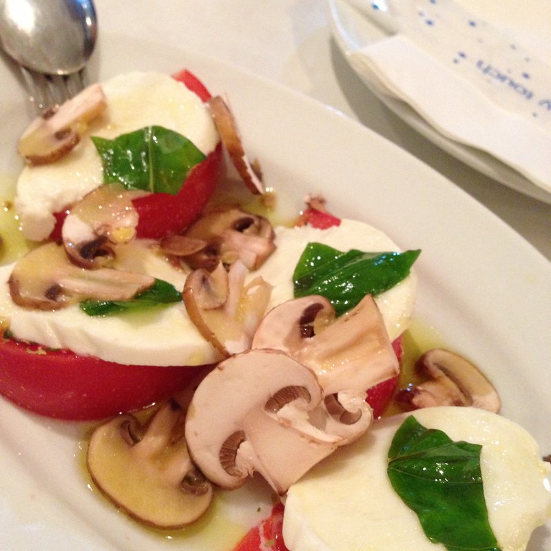 モッツァレラチーズ＆トマト(チーロ)