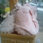 アイスクリーム（イチゴ、小豆）(エル・シエロ)