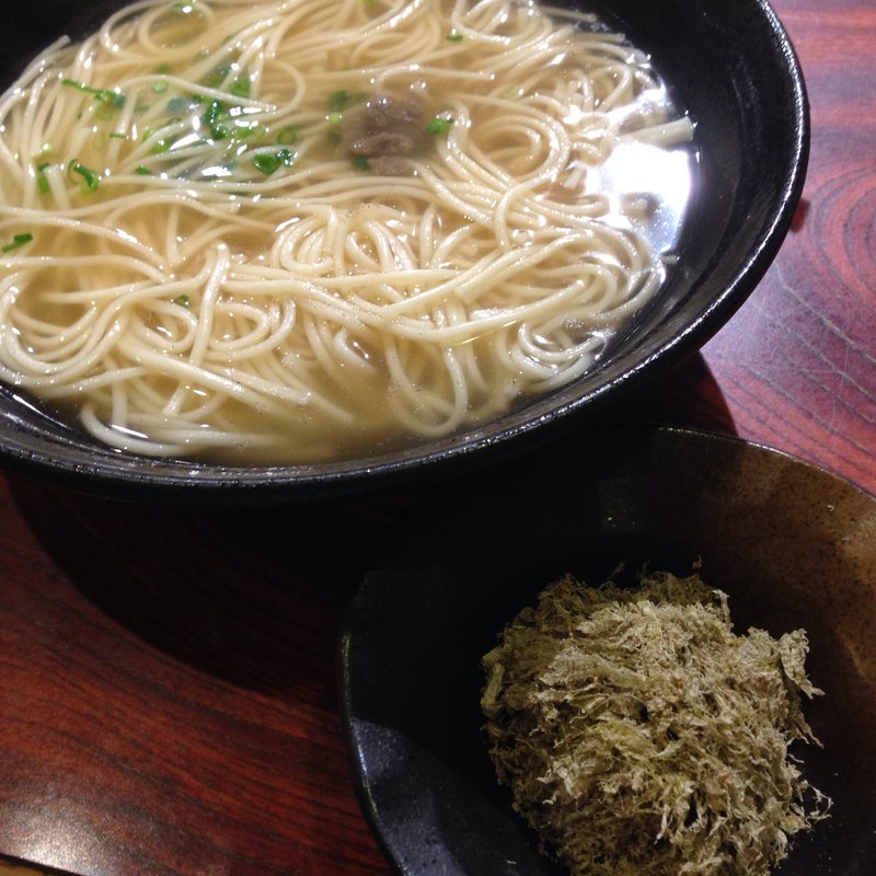   アゴ出汁 五島うどん とろろ付き(九州熱中屋 桂LIVE )