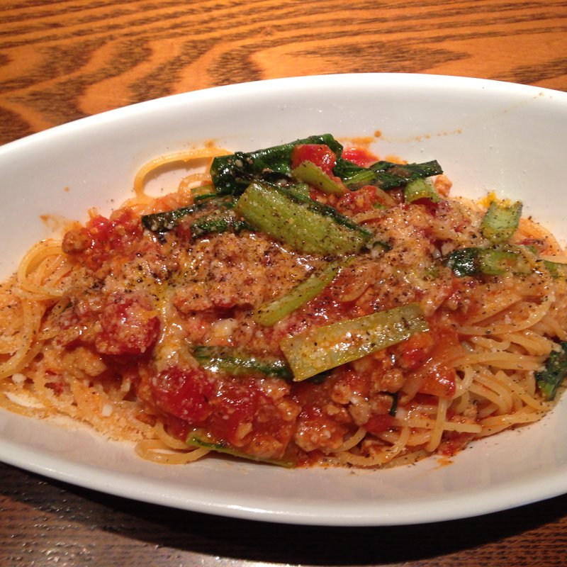 小松菜と豚ひき肉のパスタ(香土 (cadeau))