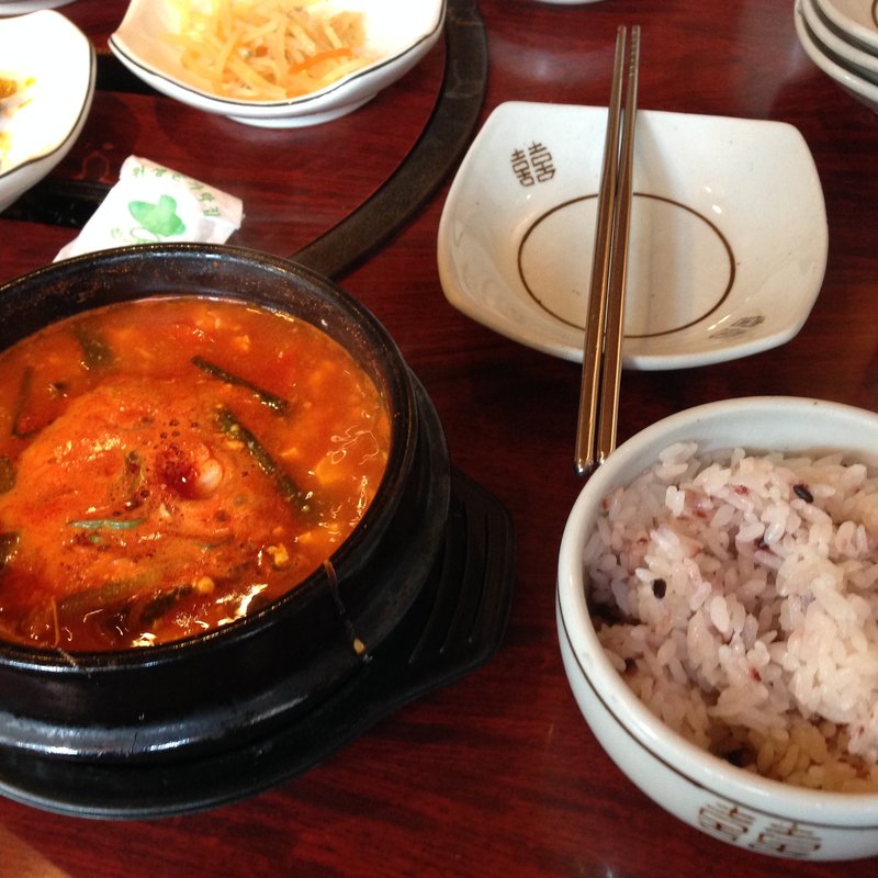 純豆腐チゲ＋ライス(山形牛焼肉と韓国料理 両班 新大久保店)