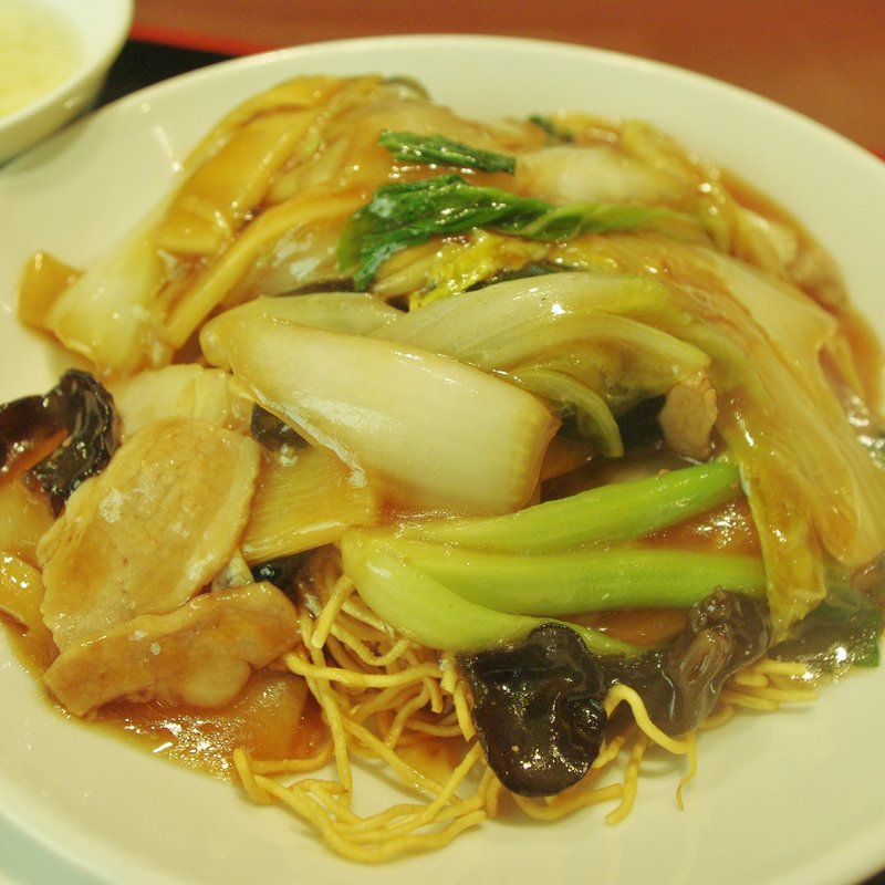 五目かたやきそば(四川亭)