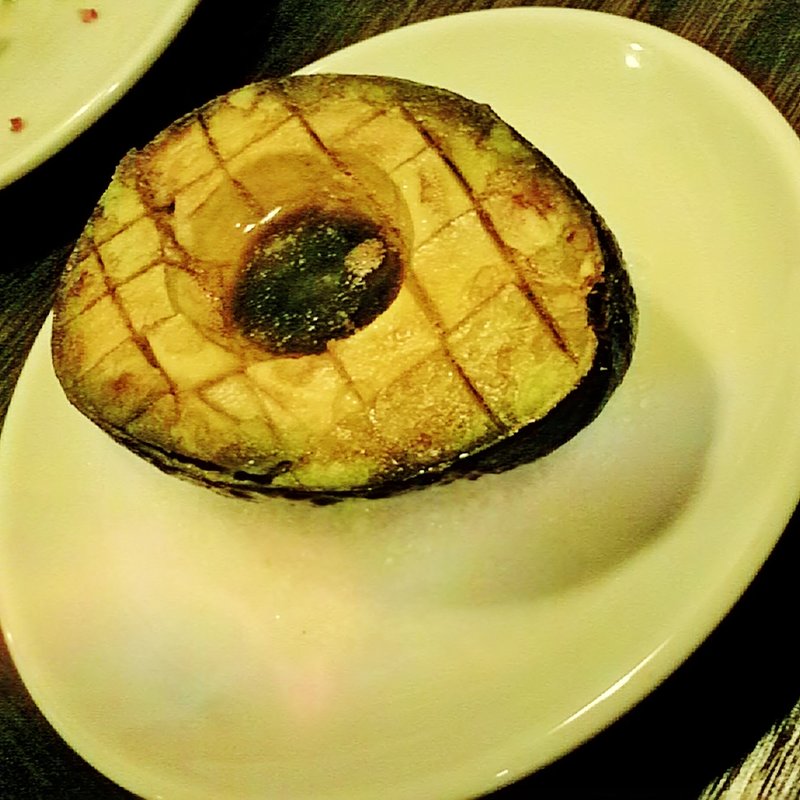 焼きアボカド(Tocci （トッチ）)
