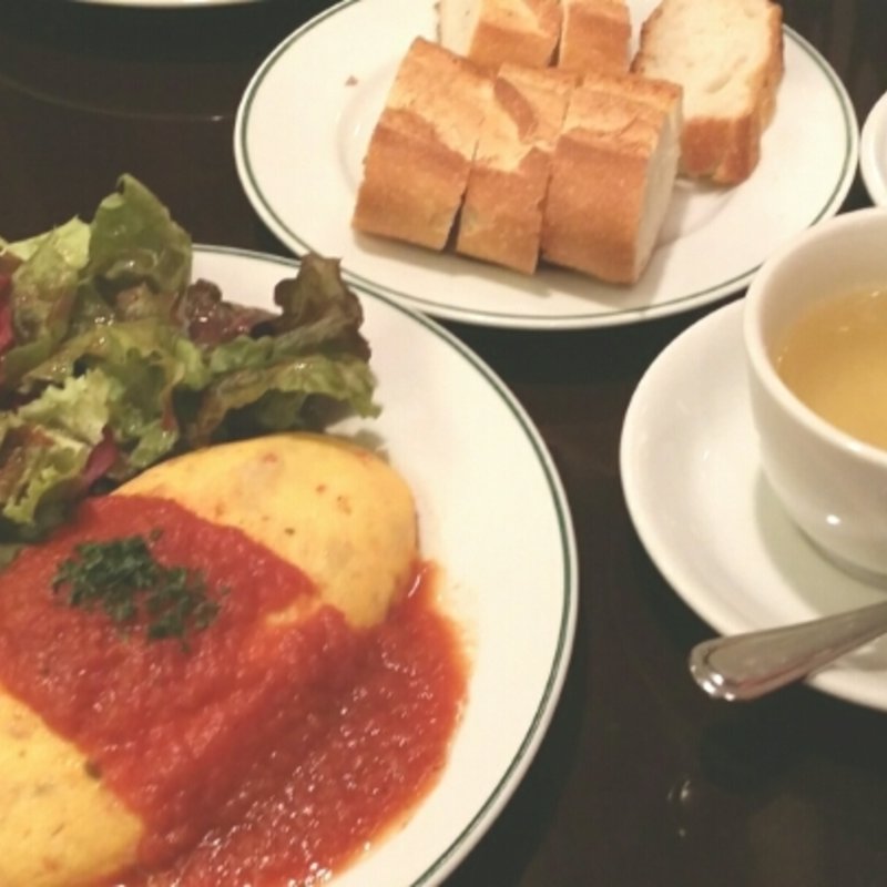 オムレツ(AUX BACCHANALES KIOICHO（オーバカナル 紀尾井町）)