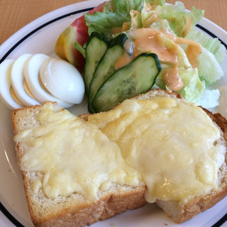 チーズトーストセット(トリアノン洋菓子店 高円寺本店)