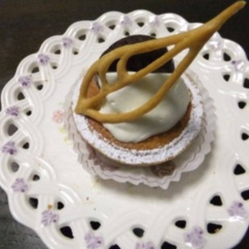 渋皮マロンのタルト(ウィーン菓子工房 リリエンベルグ)