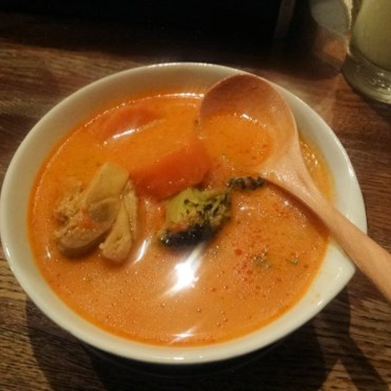 チキントマトクリームシチュー(パニパニ)