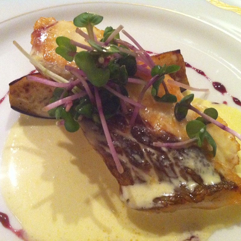 3900円フルコースより（魚料理）(芦屋山手倶楽部)