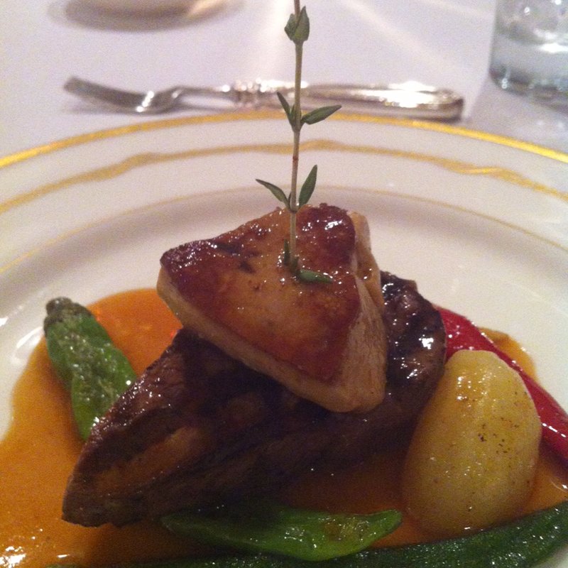 3900円フルコースより（肉料理）(芦屋山手倶楽部)