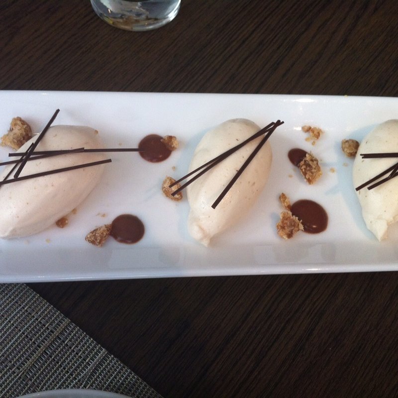 お茶会ランチより（デザート）(ダイニングイグレック)