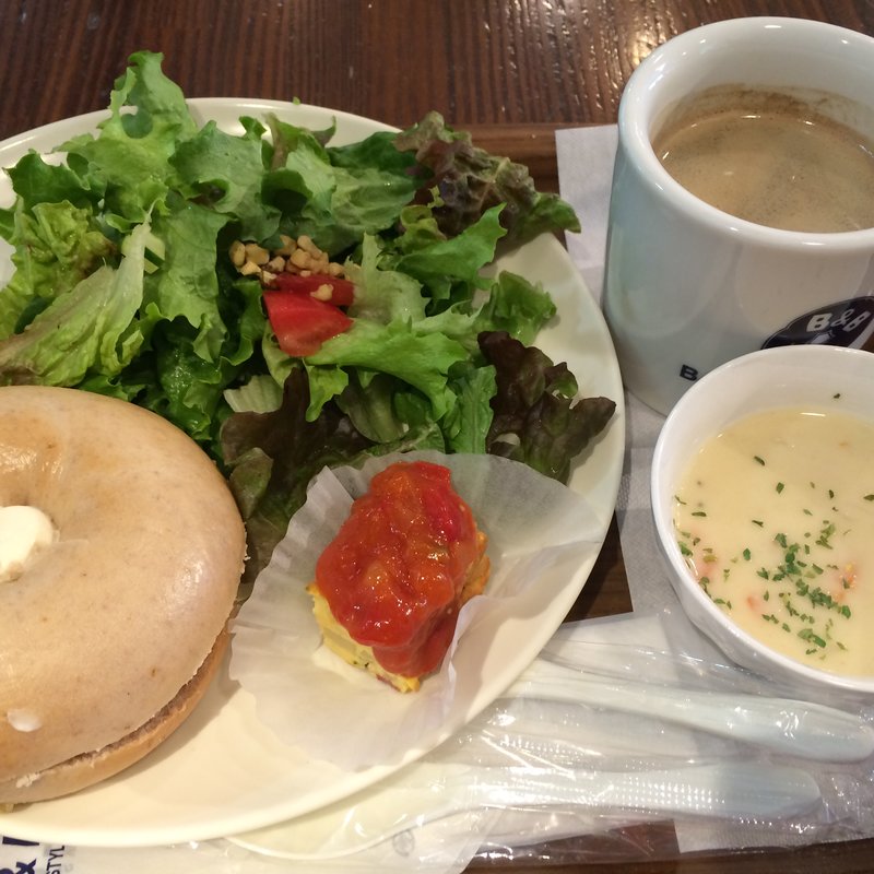 サラダセット（バター＆はちみつ）(ベーグル＆ベーグル 阪急三番街店 （BAGEL＆BAGEL）)