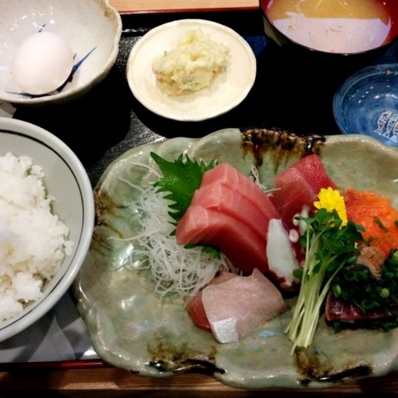 お刺身定食(酒菜や ささごと)