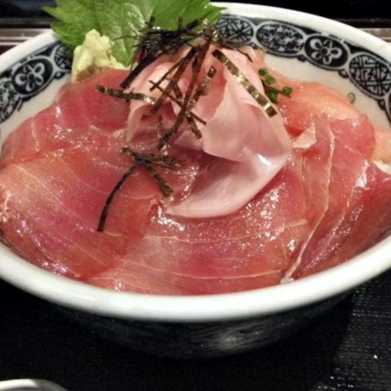 中とろ丼ダブル(もてなしや)