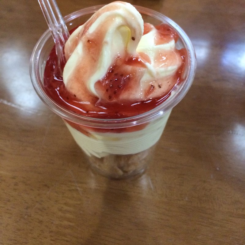 大吟醸入りいちごソフト(酒匠の館 （シュショウノヤカタ）)