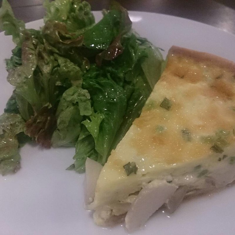 シラスとキノコのキッシュランチ(メゾン・イチ 代官山)