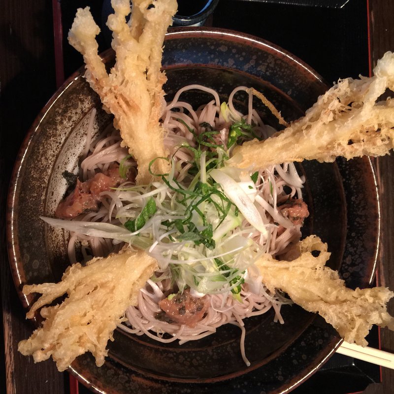 冷やし梅エノキ(そば酒房 蔵)