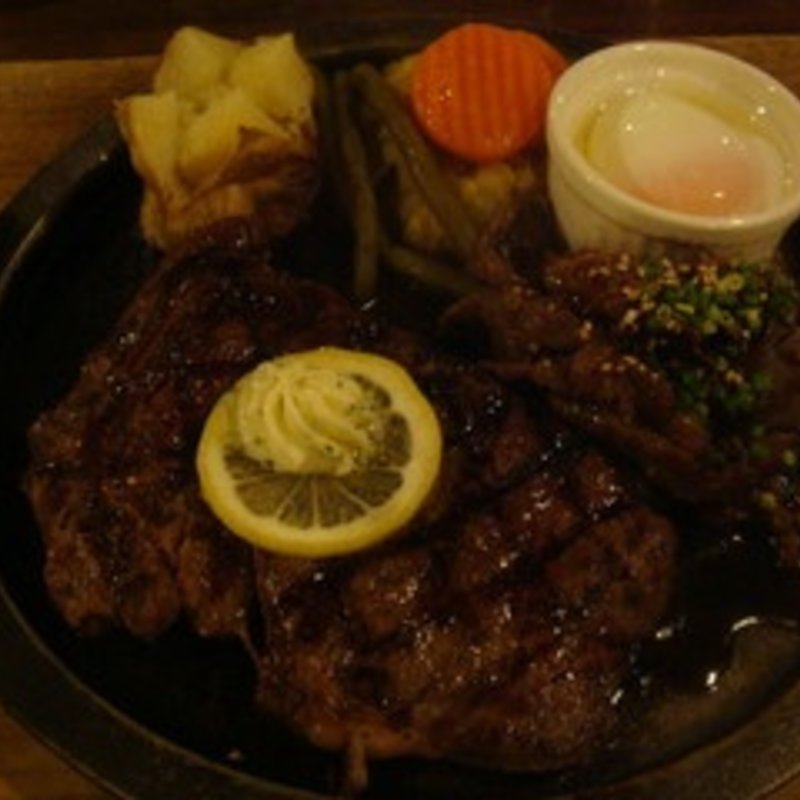 ステーキ＆炭火焼きカルビ(ウッドストック （WOODSTOCK）)