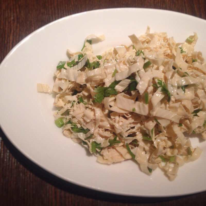 湯葉とパクチーの和え物(中国飯店 紫玉蘭)