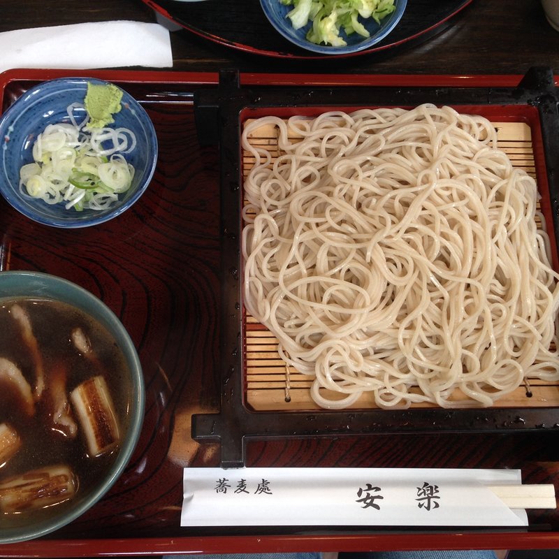 (蕎麦処 安楽)
