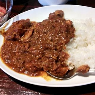 チキンカレー（中盛り）(チキンプレイス ロティサリーズ )