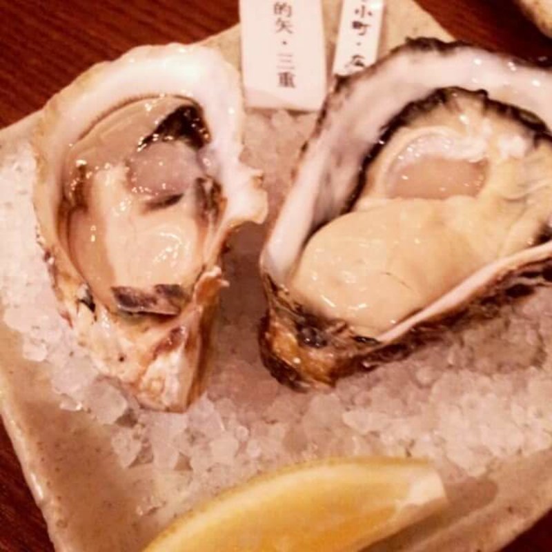 的矢 生牡蠣(ピエトラ オルト （PETRA ORTO）)