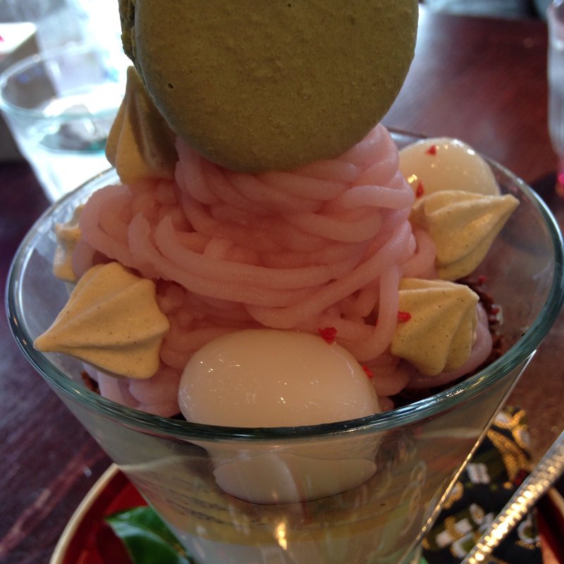 桜あんのモンブラン仕立て(カフェ中野屋)